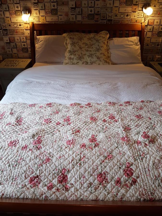 Cudoille Bed and Breakfast Armous-et-Cau Buitenkant foto